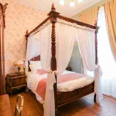 Le Petit Château de Barbizon au Bois du Mée Rooms