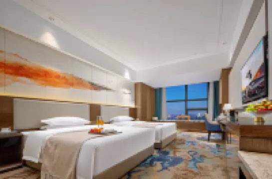 達州紫荊名人飯店（達州市羅浮廣場火車站店）