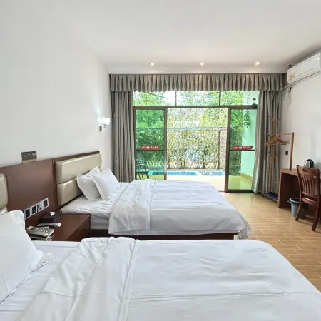 Yingxi Tangquan Resort