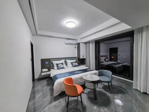 Yueyue Homestay (Huanghua Airport)
