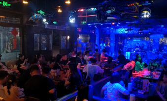 Taiwan Inn - Housity