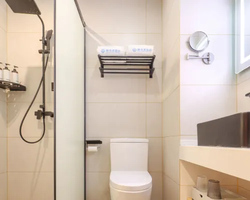 Qunos Hotel (Qingdao Jiaodong International Airport) Kamar Photos