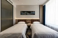 Fengyuan Hotel Hotels near Shiji Meichen