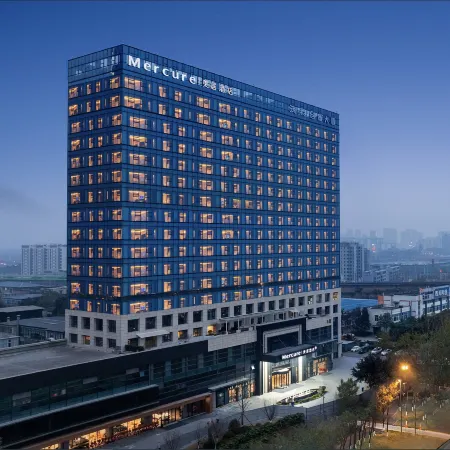 Mercure Chengdu Longtan