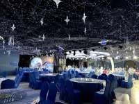 Huaxian Jinlong Business Hotel (Huayi High-speed Railway Station)