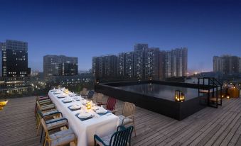 Chengdu Chengshe Hotel (Wenjiang University Town Southwest Caida Branch)