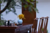Bancheng Light Luxury Courtyard (Chuxiong Yiren Ancient Town) - Pet friendly