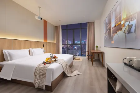 Yueranju Hotel (Wuhan Yellow Crane Tower Yuhualin Branch)