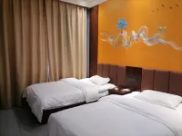 Huanren Jinxing Hotel Hotels near Liaoning Northeast Anti-Japanese Volunteer Army Memorial Hall