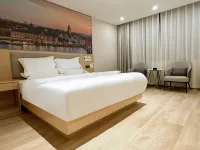 Xingyan Hotel (Xundian Qiche Keyunzhan) - parcheggio