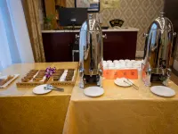 Baicheng Hexiang Hotel (Civic Plaza Haiming East Road Pedestrian Street Store) - breakfast
