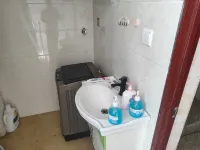 Oriental Erlihai Youth Hostel