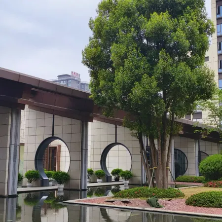 National Art Hotel​