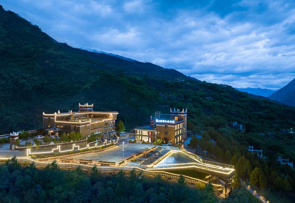 hotel overview picture