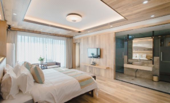 Dali romantic sea area designer holiday sea view villa