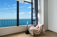 Huanzhu·Xiaoban Seaview Apartment (Haikouwan Poly Branch) - Condos