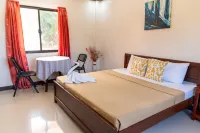 Dinah's Tourist Inn Hotels in Palawan