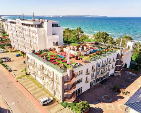 Arkona Strandhotel Hotels in Binz