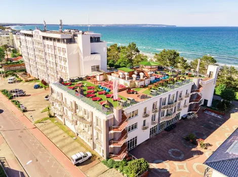 Arkona Strandhotel Hotels in der Nähe von Puschis Strandbar