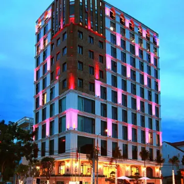 Danaciti Hotel