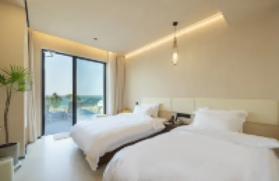 Muqing Senyu · Light Luxury Seaview Hot Spring Homestay