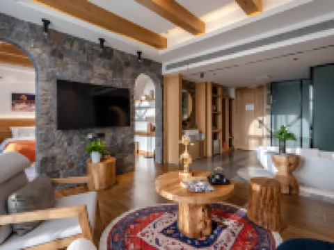 Qinggil Li · Hidden Luxury | Eco Artisan Lodge Hotels in Qinggil