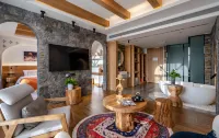 Qinggil Li · Hidden Luxury | Eco Artisan Lodge
