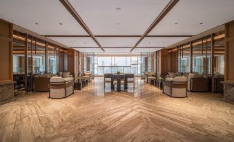 Yangfan  Noble International Hotel