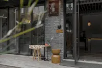 西湖己度民宿 中天竺法凈禪寺附近的飯店