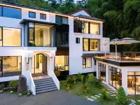 Anji Mountain Creek · Gu Yu Su Xi Mei Su Hotels near Hidden-Dragon Waterfalls