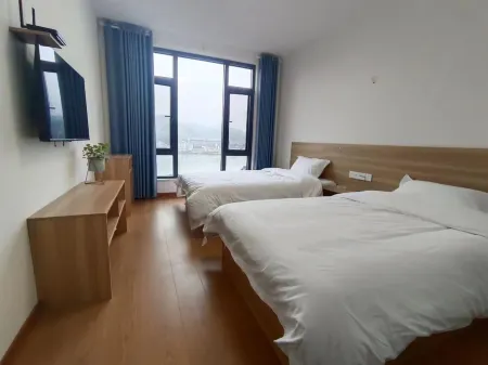 Meiyuan Fumin Guesthouse in Anhua County Отели в г. Аньхуа