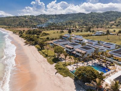 Amber Lombok Beach Resort