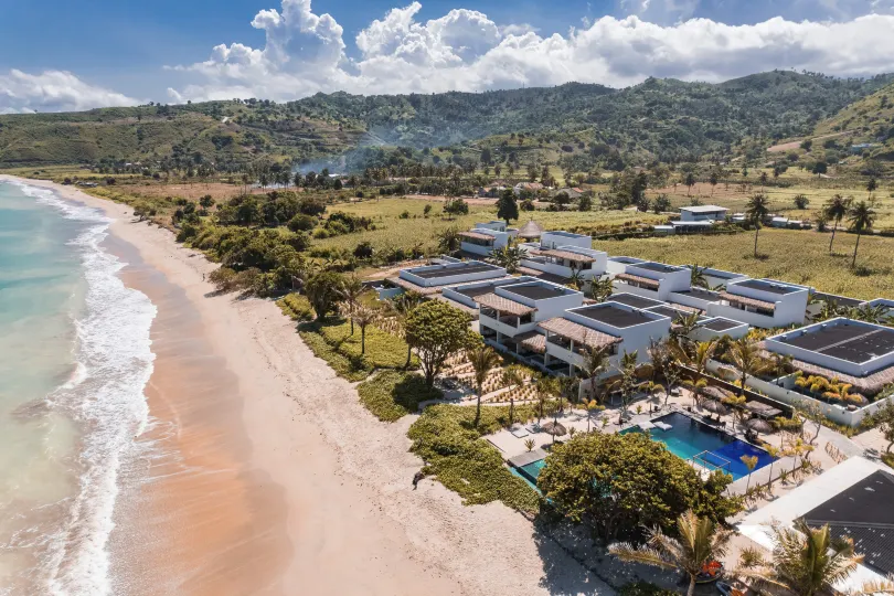 Amber Lombok Beach Resort