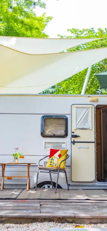 ห้องคาราวาน (รถบ้าน)