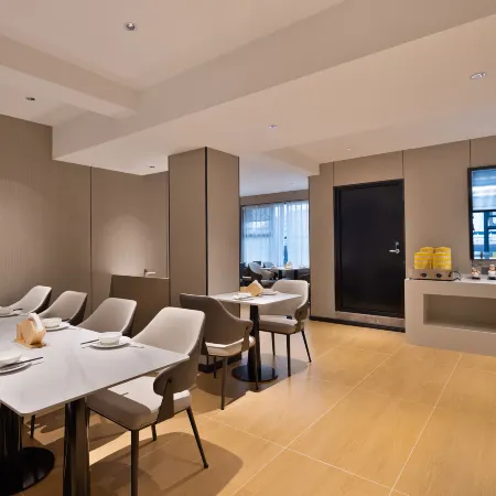 OKDAY Hotel (Yueyang Tower, Yueyang)