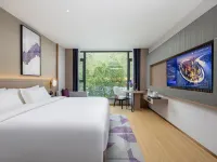 Li Feng Hotel (Kangding Xinduqiao Branch) Отели рядом с достопримечательностью «Муябета»