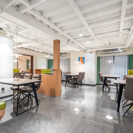 Moyuan Heyue Hotel (Luohe Convention and Exhibition Center)