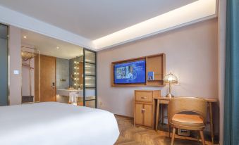 James Joyce Coffetel (Hongqiao Railway Station National Convention and Exhibition Center Branch)