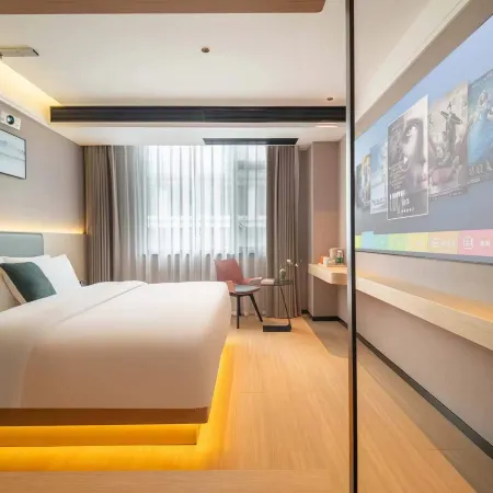 KMF Shadow Stay Smart Hotel(Zhenfeng Bus Station Zhenfeng Ancient City Store) Отели в г. Чженьфен