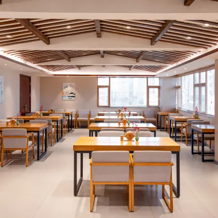 Fushang Hotel