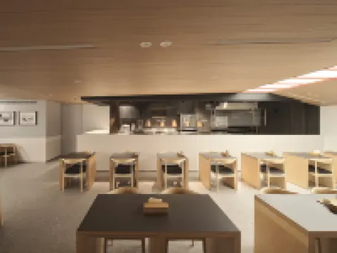 RedDot Hotel