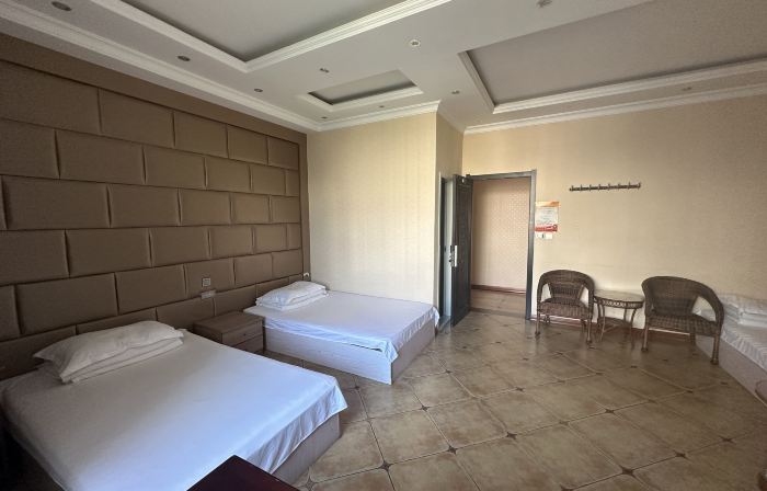 Zhonghai Quick Hotel