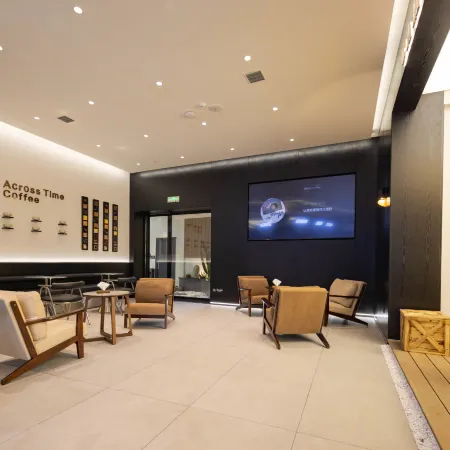 Boyue Manju Hotel