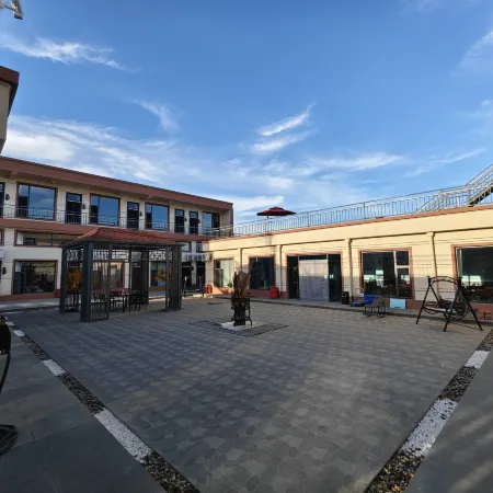 Wangfeng Volcano Elegant Residence Homestay