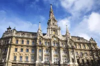 Anantara New York Palace Budapest - A Leading Hotel of The World Các khách sạn gần Police History Museum