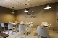 Hôtel Restaurant Campanile Clermont-Ferrand Sud - Aubière Hôtels à : Pérignat-lès-Sarliève