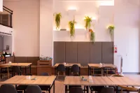 MEET SECRET B&B - فطور