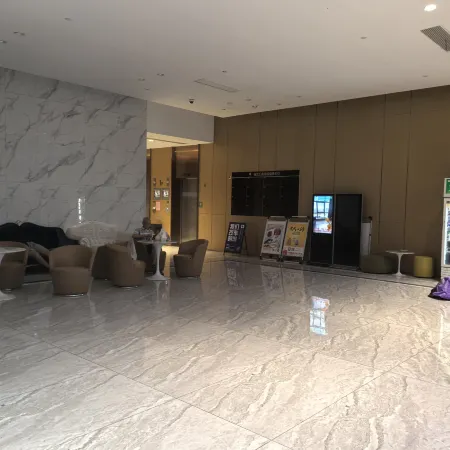 Jimo Light Luxury E-sports & Audio-Visual Hotel (Taizhou Jiaojiang Jiazhi Old Street Branch)