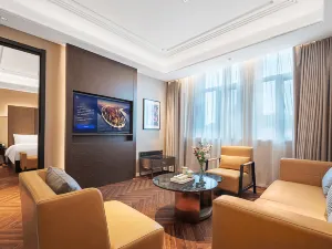 Madison Hotel Heze Wanda Plaza