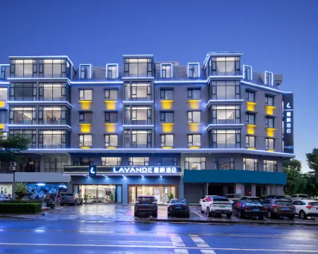 Lavande Hotel Baisha County Government Hotels in Baisha